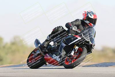 media/Dec-01-2025-Moto Forza (Mon) [[2daa91e15f]]/2-Intermediate Group/Session 2 Turn 9 Entry/